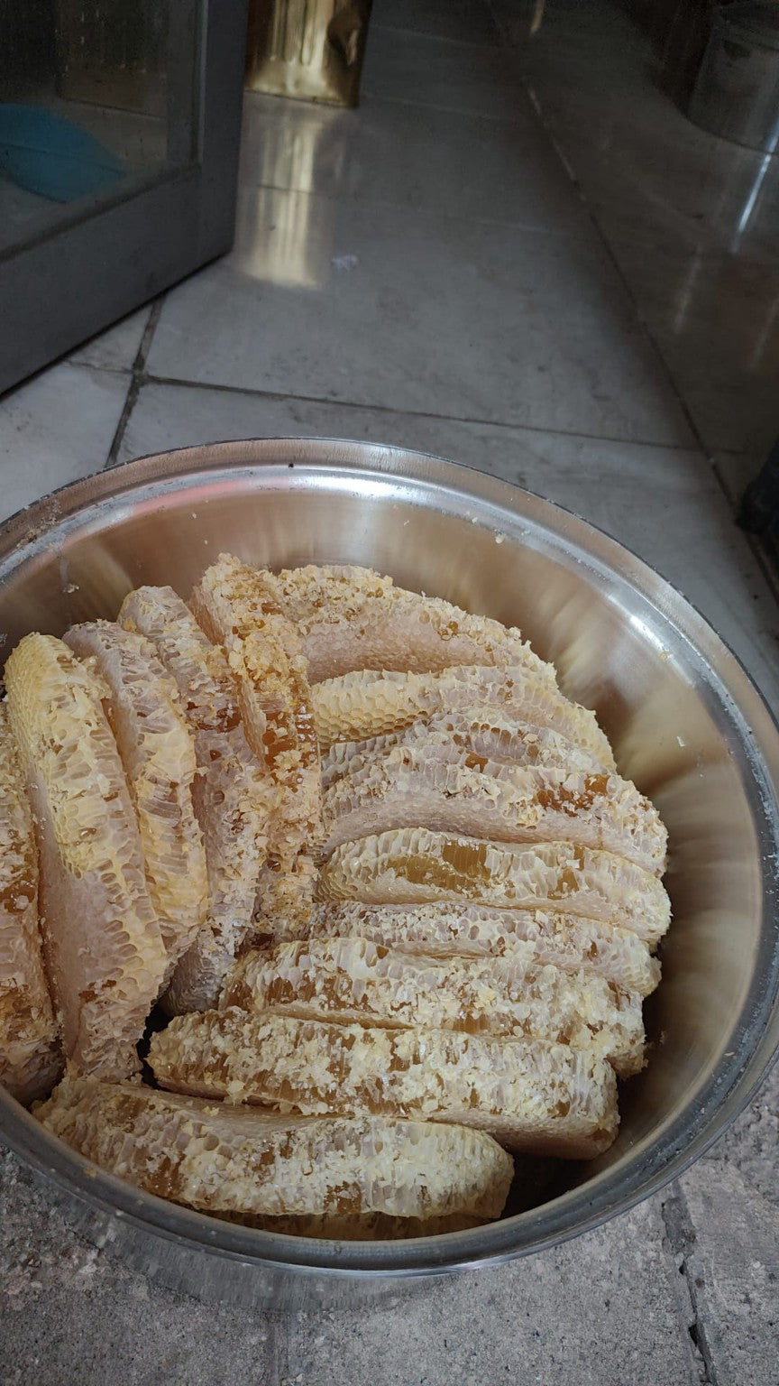 Erzurum Yöresel Petek Balı 1 KG – Gerçek Hasattan Sofranıza 🍯